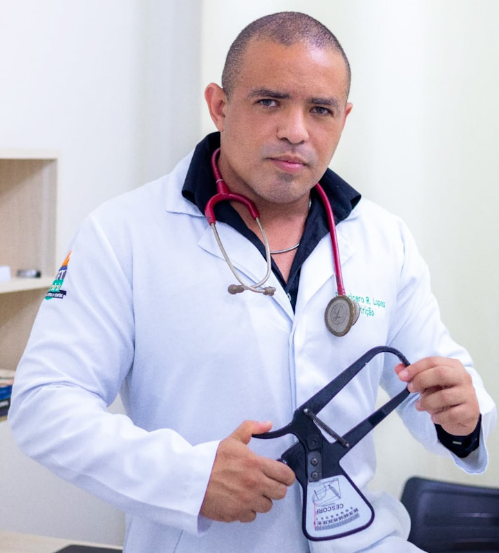 O nutricionista, Francícero Rocha Lopes, é especialista em nutrição Clínica e Funcional, Materno Infantil e Esportiva, também é enfermeiro e professor universitário. Foto: Arquivo pessoal.